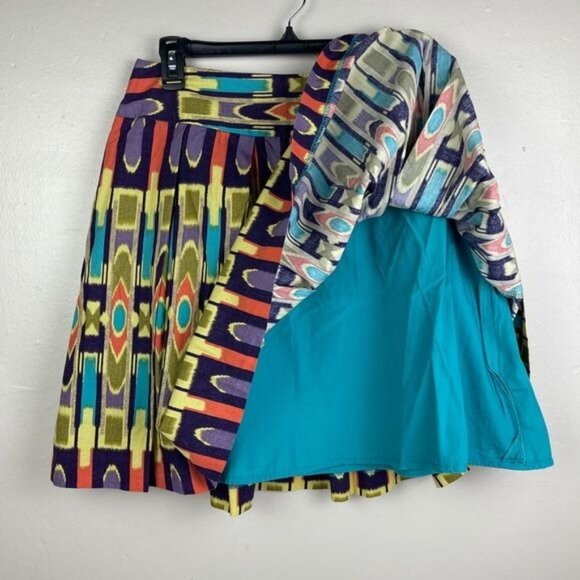W Work to Weekend Pleated Skirt 28x20 sz 8 - colorful fun party geometric - Picture 3 of 11